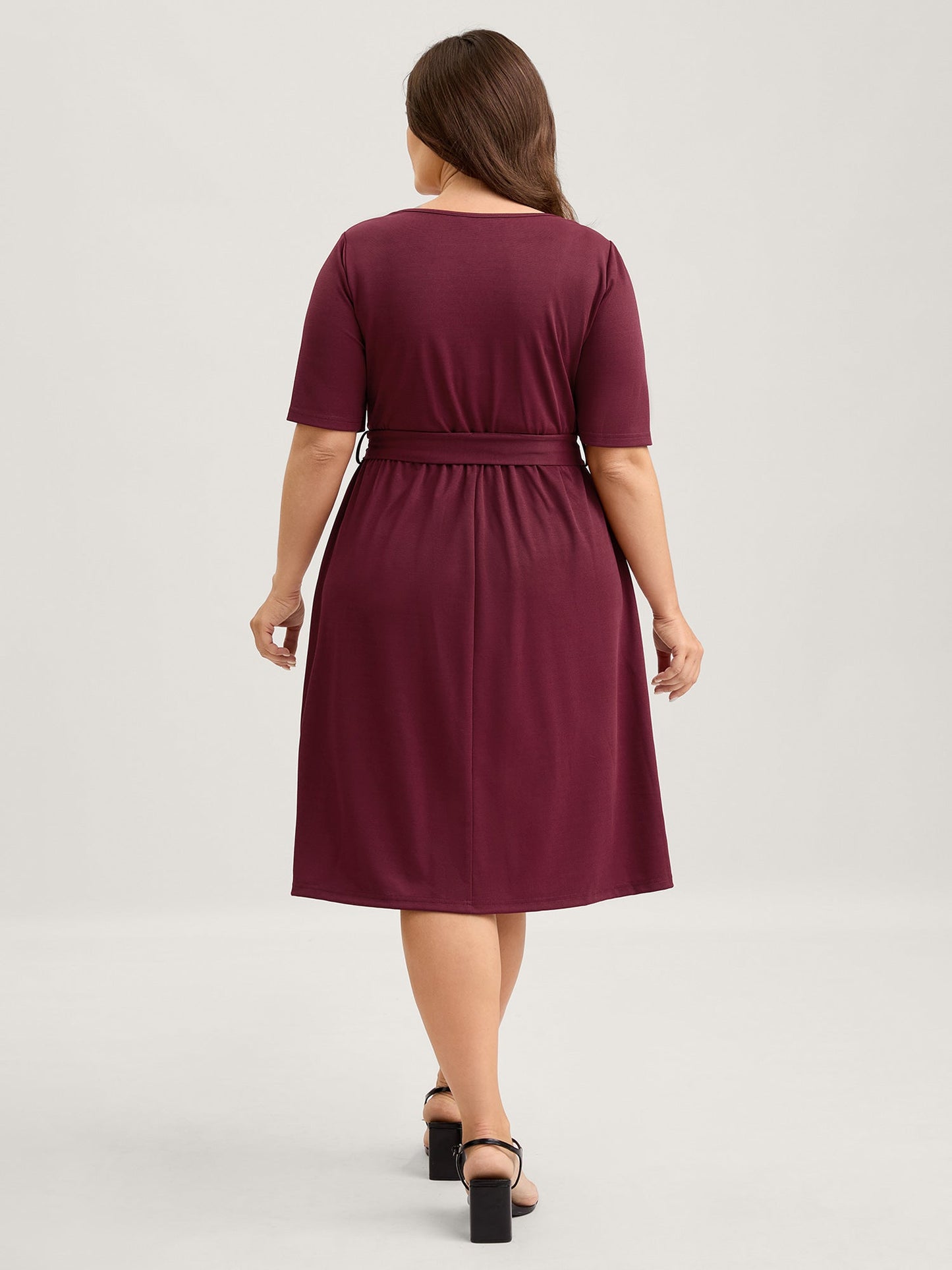 Stretchy Overlap Bodice Pockets Knit Midi Dress