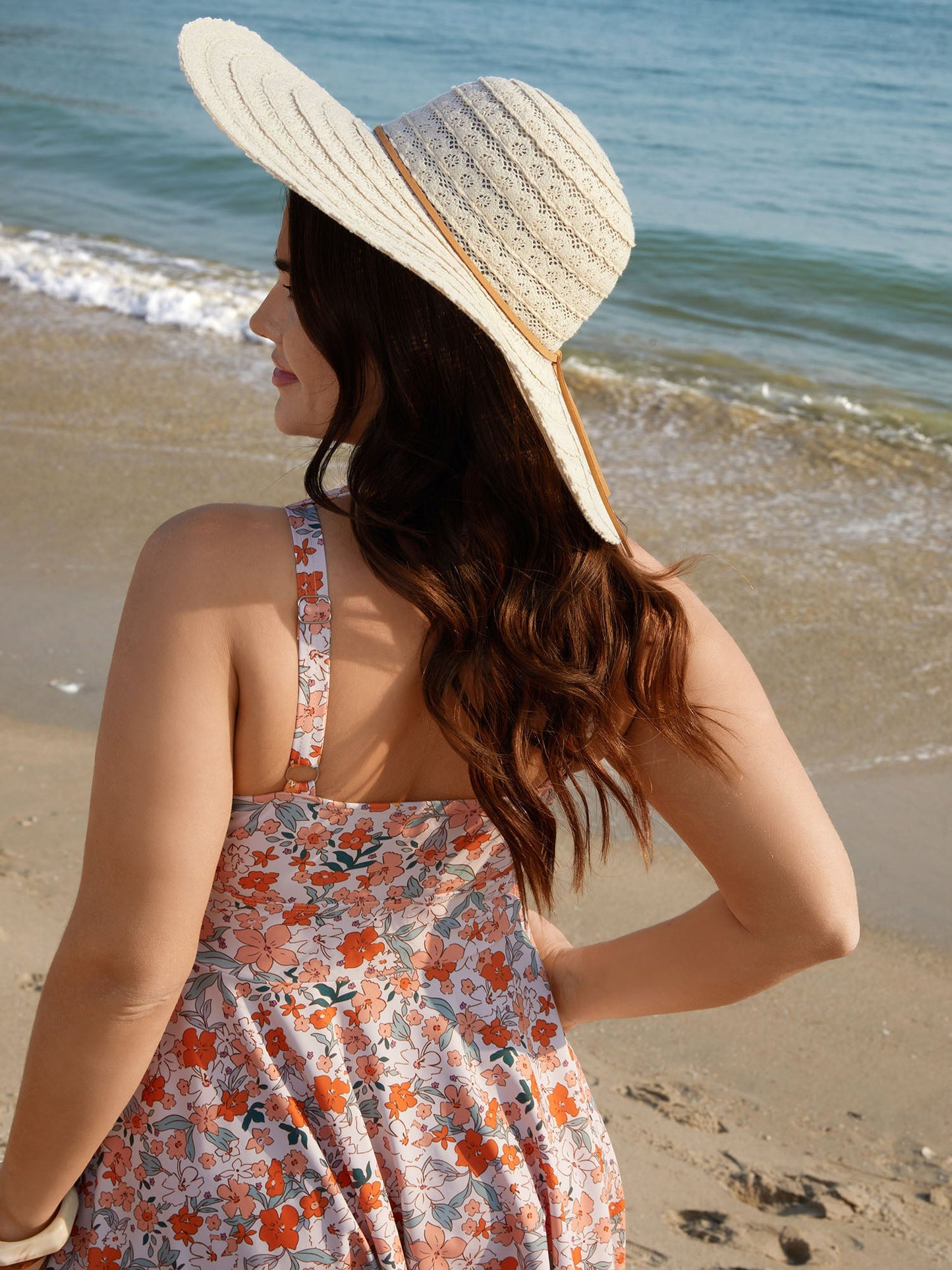 Vacation Curved Straw Hat