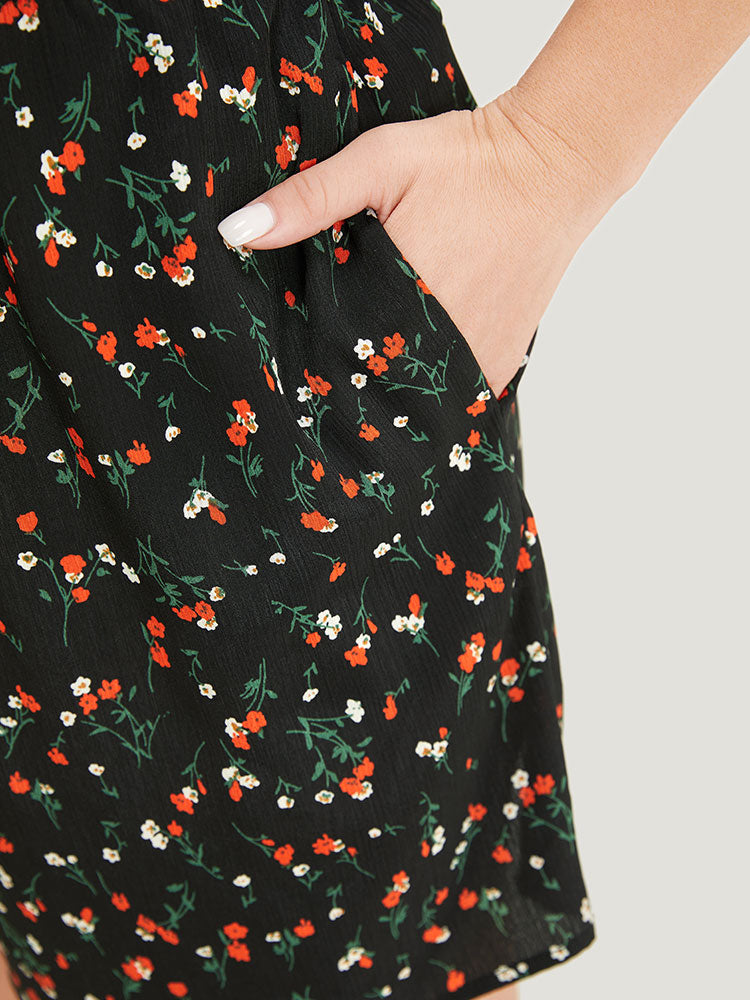 Ditsy Floral Pocket Notched Lettuce Trim Cami Romper