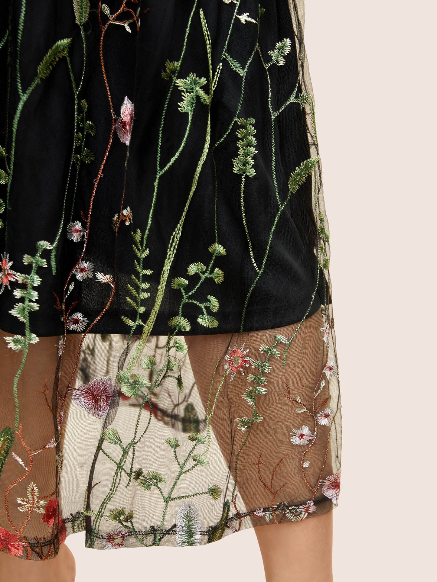 Plants Embroidered Mesh Elastic Waist Skirt