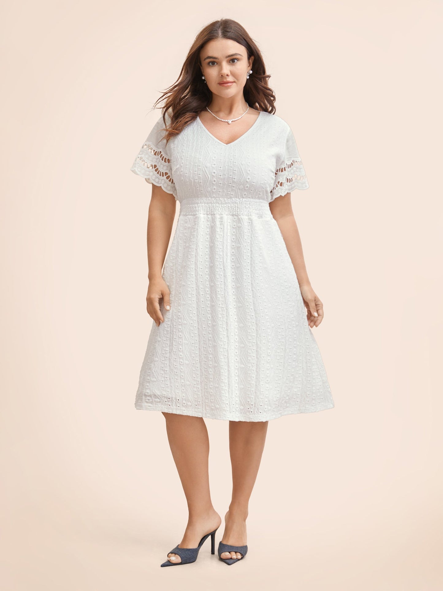 V Neck Shirred Lace Patchwork Dress