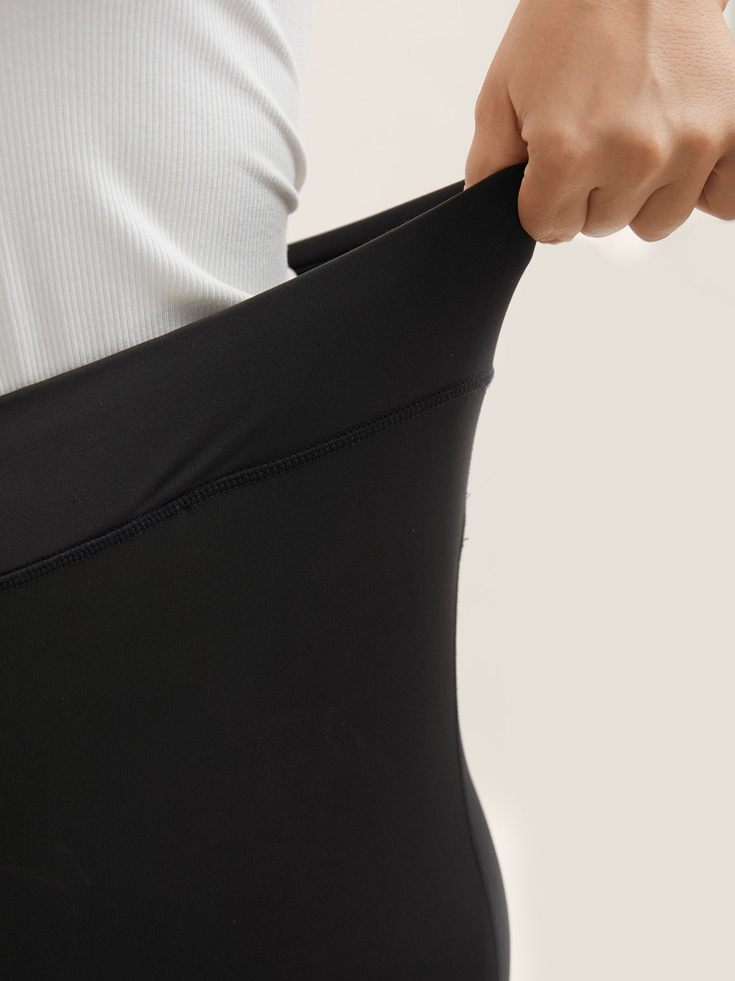 Stretchy Classic High-Rise Leggings