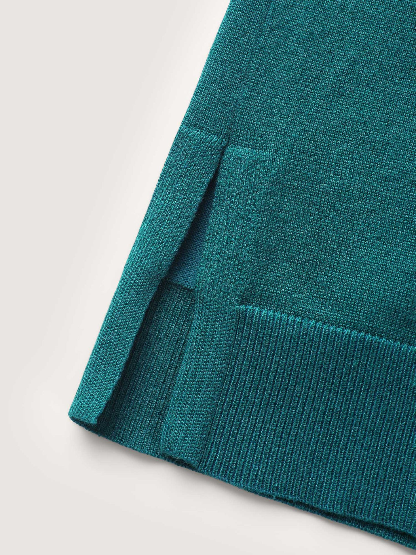 V-Neck Pockets Longline Knit Cardigan