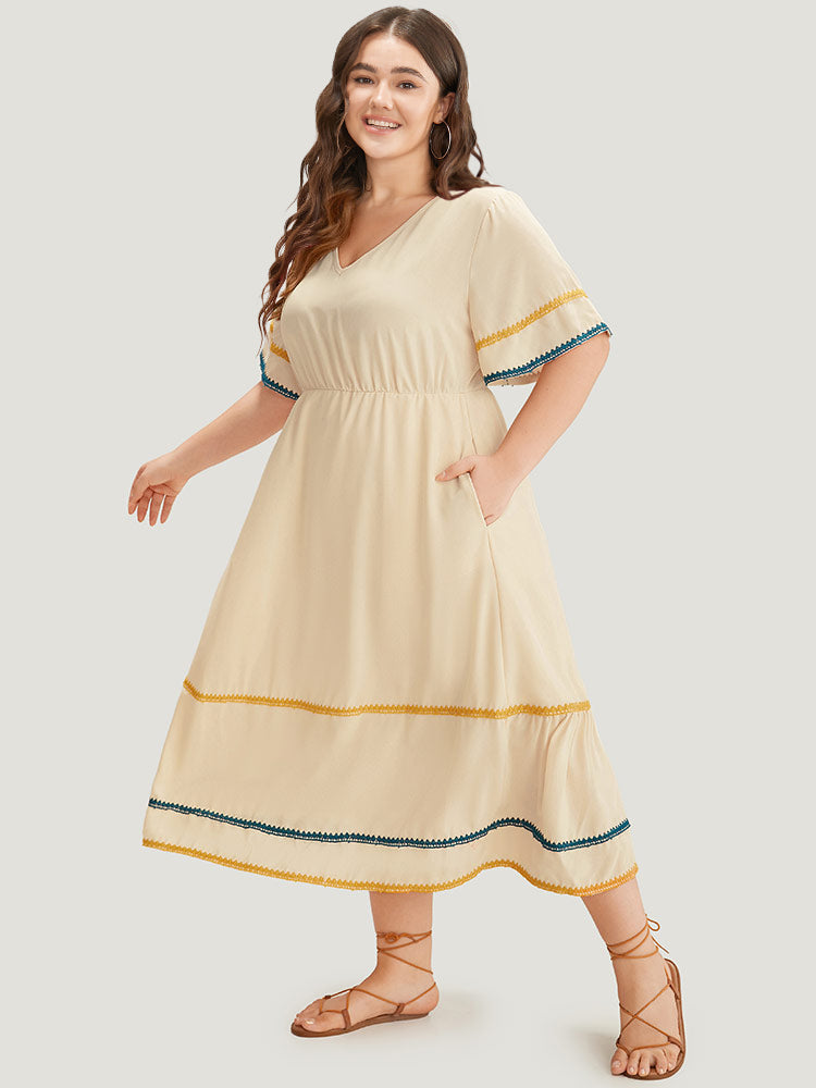 Contrast Trim Pocket V Neck Gathered Dress