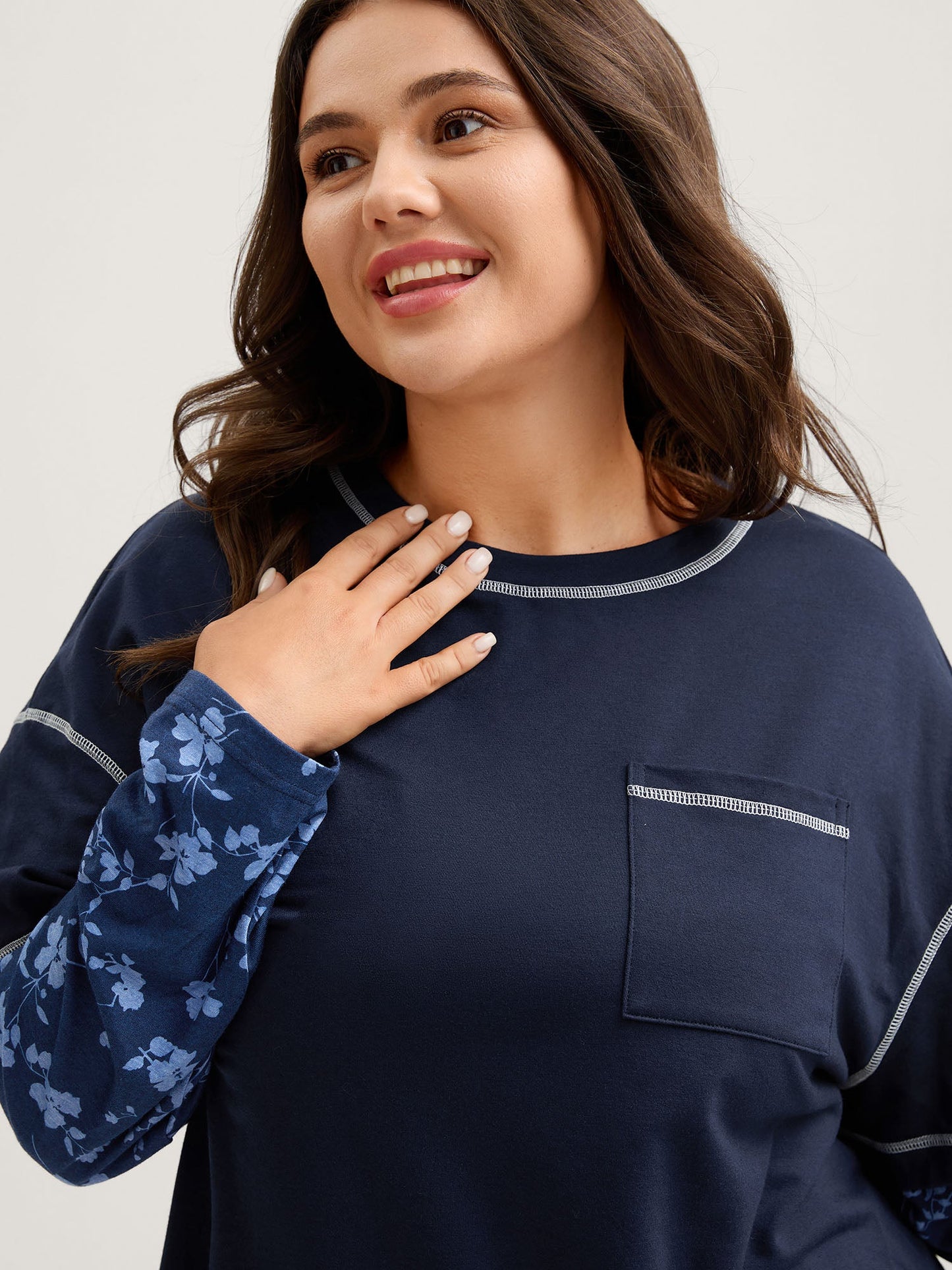 Patchwork Sleeve Floral Spliced Sweatshirt