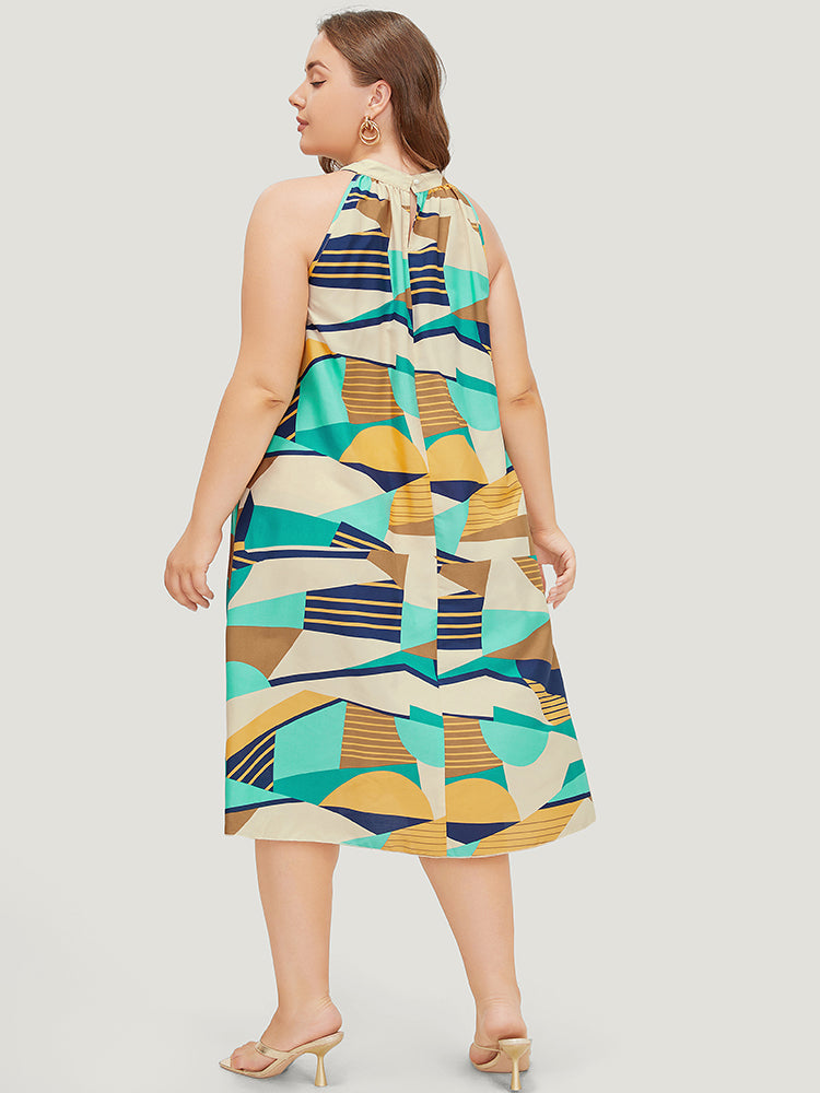Geometric Contrast Pocket Halter Neck Pleated Dress
